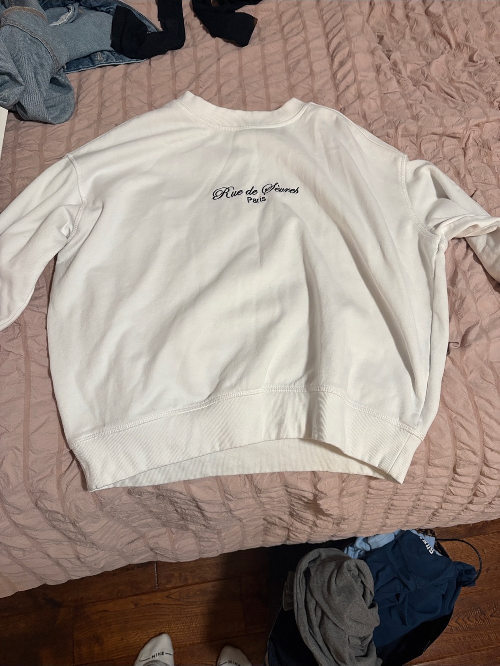 H&M White 'Rue de Sevres Paris' Pullover Sweatshirt